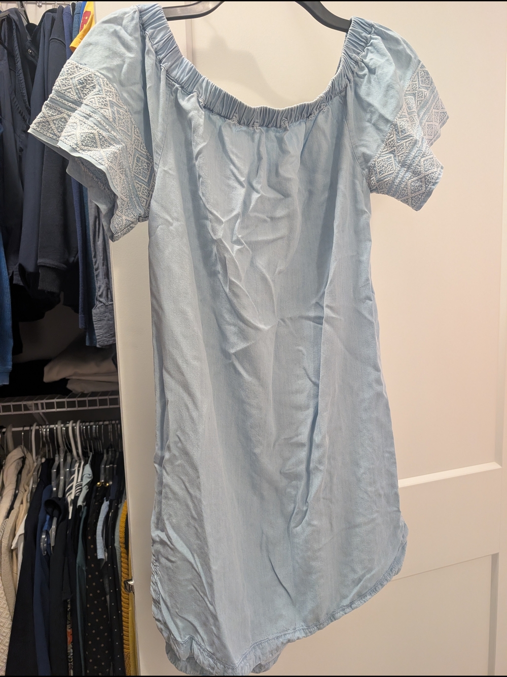 Athleta Light Blue Embroidered Off-Shoulder Swim Coverup